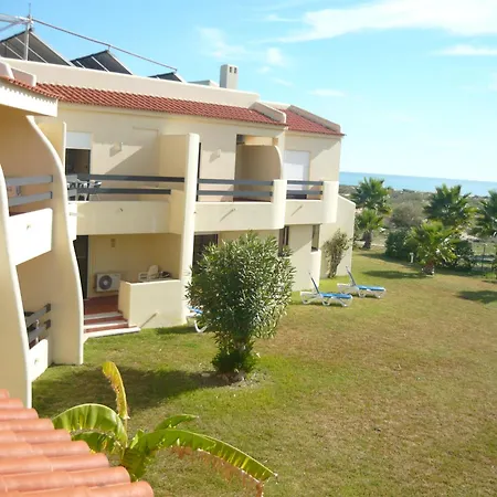 Praia Da Lota Resort - Beachfront Hotel-3